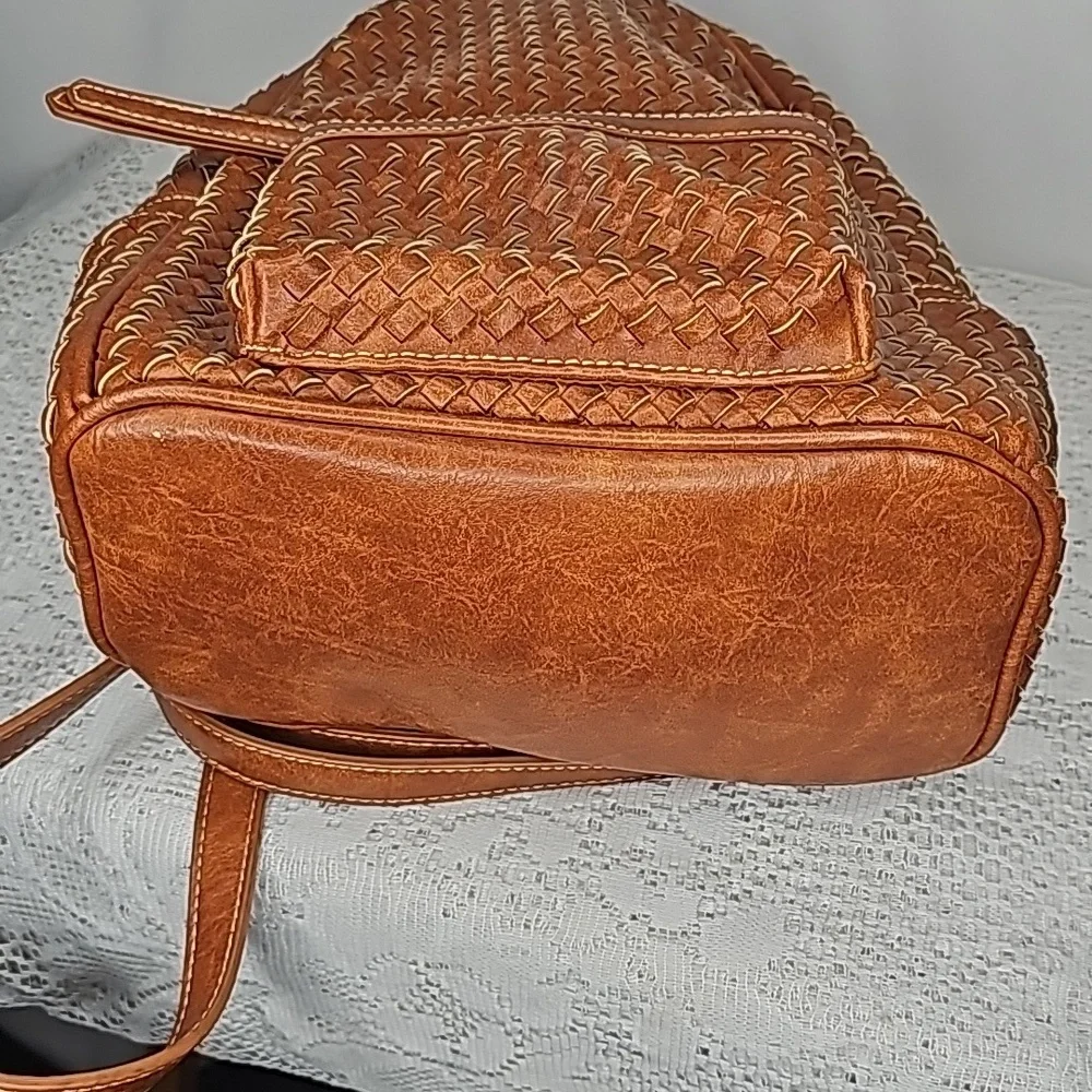 Shomico tan leather woven basket style weaved backpack purse handbag - Picture 6 of 8